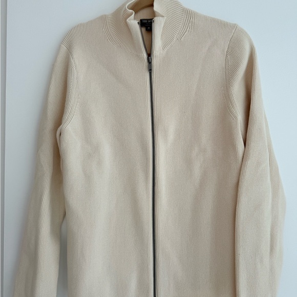 Todd Snyder Cream Sweater - Picture 1 of 5